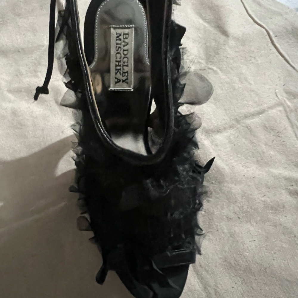 Badgley Mischka Tulle bow, Peep Toe Stiletto Heels! - Picture 8 of 11